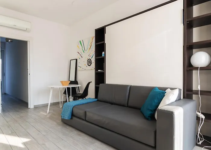 Monolocale Sismondi Διαμέρισμα